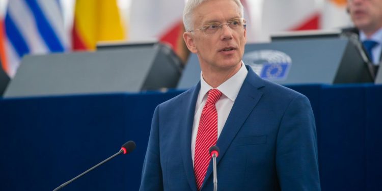 Premierul Letoniei anunță că demisionează din cauza disputelor din coaliție