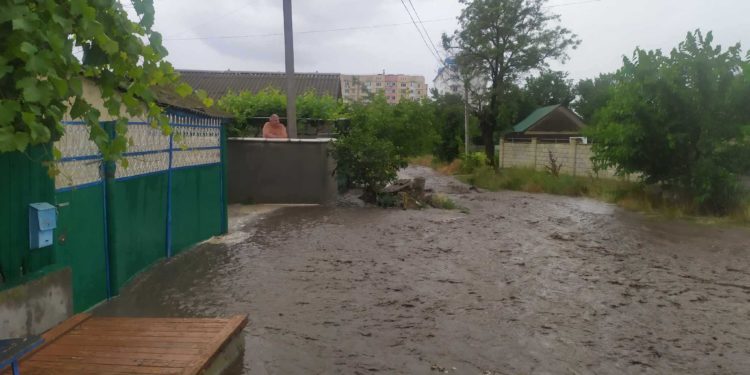 „Risc de inundații locale”. Precizările meteorologilor în contextul ultimei avertizări
