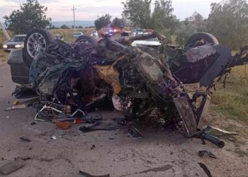 Doi șoferi au decedat, după ce un BMW a ieșit pe contrasens și s-a izbit de un alt automobil, la Ungheni | FOTO/VIDEO