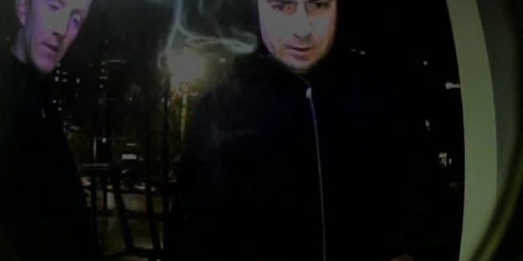 Escrocherii de proporții: Tinerii din imagini sunt căutați de poliție