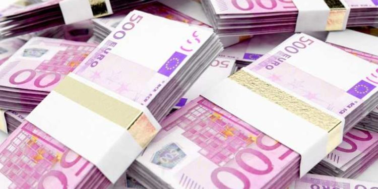 Comisia Europeană va oferi R. Moldova și Ucrainei 135 de milioane de euro, fonduri alocate iniţial cooperării cu Rusia şi Belarus | VIDEO