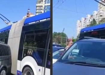 VIDEO cu o mașină parcată la Botanica, care a îngrădit circulația unui troleibuz. Precizările RTEC