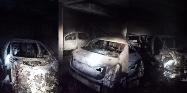 Momentul incendierii automobilului soției avocatului Alexandru Grosu, făcute publice: Au fost surprinși doi indivizi cu cagule | VIDEO