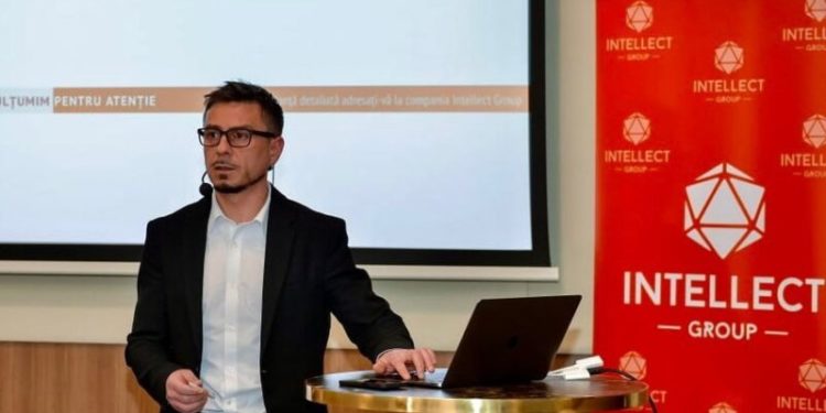 Compania Intellect Group, autorizată de CEC să realizeze un sondaj de opinie privind preferințele politice ale alegătorilor