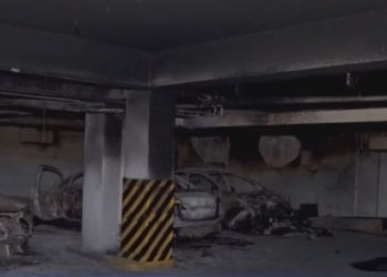 Detalii EXCLUSIVE despre incendiul produs în parcarea unui bloc în care au ars trei mașini: Vecinii și soția spun într-un glas că a fost un atentat asupra avocatului Alexandru Grosu