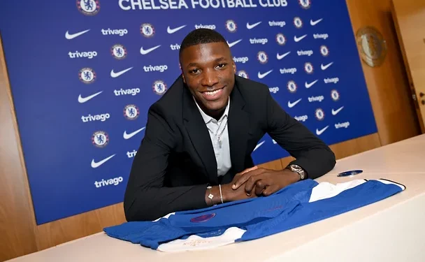 «Челси» провел операцию перехвата