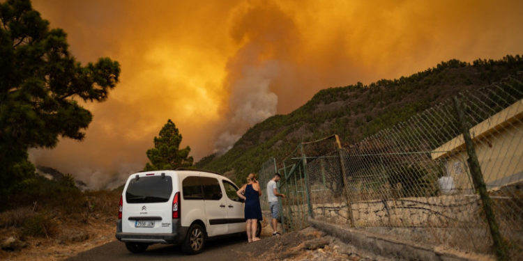 Incendii devastatoare în Tenerife: Atenționare MAE pentru românii care vor să călătorescă în Spania