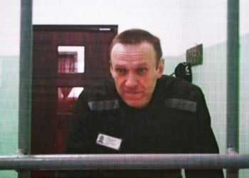 Алексея Навального приговорили к 19 годам колонии «особого режима» по делу об «экстремизме»