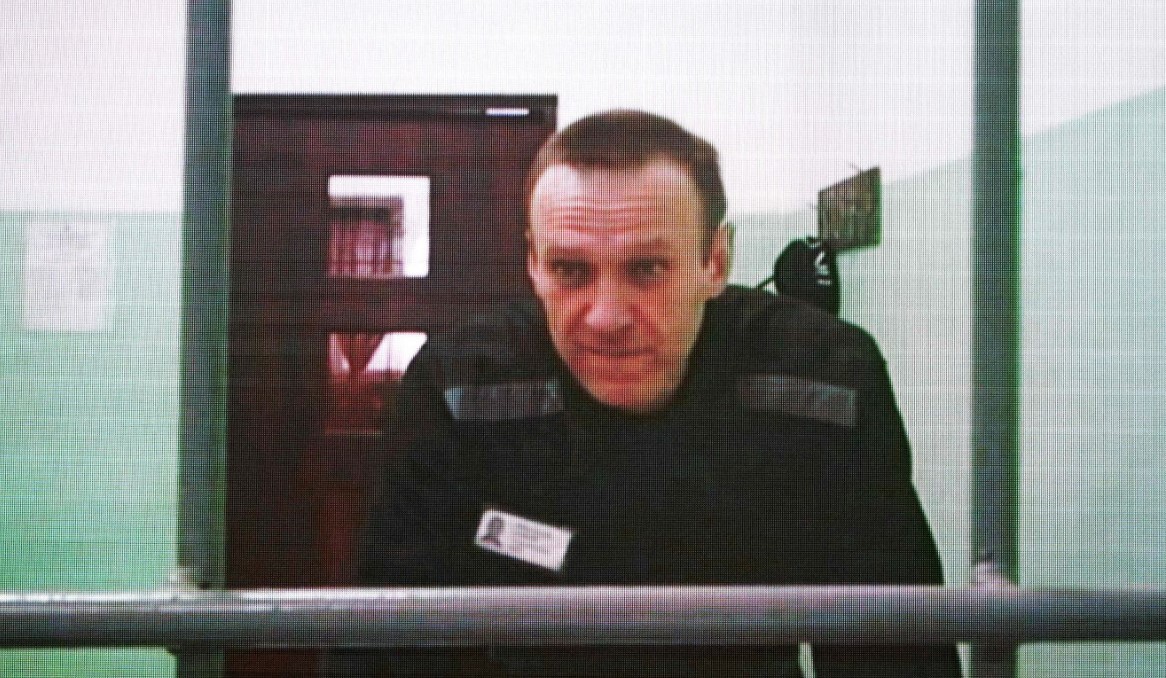 Где отбывал наказание навальный. Навальный 19 лет особого режима. Навальный в тюрьме.