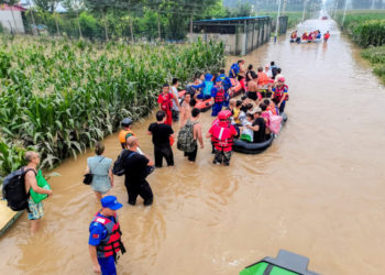 Ploile torențiale și inundațiile au făcut ravagii în China: Cel puțin 10 oameni au murit în ultima săptămână
