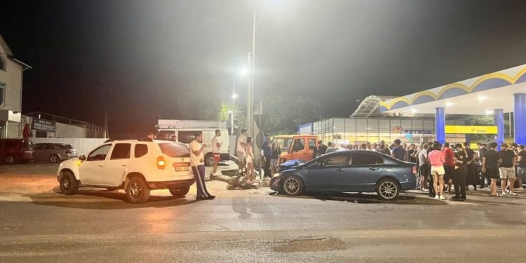 Accident în lanț la Comrat! Mai multe mașini au fost făcute praf | FOTO