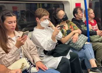 O nouă variantă de COVID-19, detectată în Marea Britanie și în alte țări. De ce provoacă îngrijorări în rândul oamenilor de știință Citeşte întreaga ştire: O nouă variantă de COVID-19, detectată în Marea Britanie și în alte țări. De ce provoacă îngrijorări în rândul oamenilor de știință