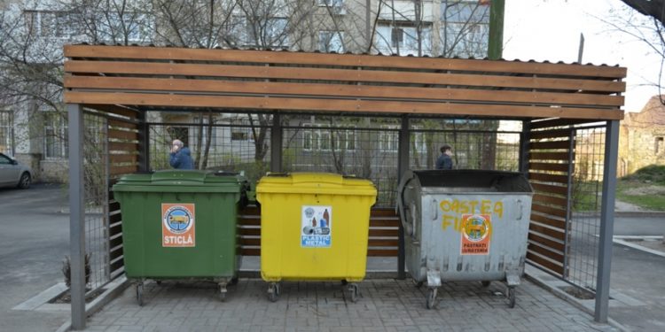 Mai mult de jumătate dintre chișinăuieni ar putea fi amendați, pentru că nu au achitat taxa de salubrizare de 120 de lei. Explicațiile Serviciului Fiscal | VIDEO