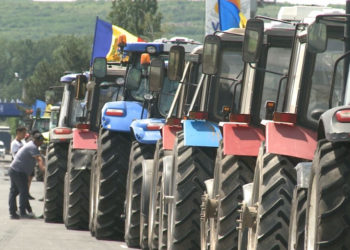 Fermierii amenință cu noi proteste în centrul Capitalei: Printre cauzele anunțate se numără criza din domeniul agricol, dar și lipsa de acțiuni din partea autorităților. Ce spun despre compensațiile aprobate de Guvern | VIDEO