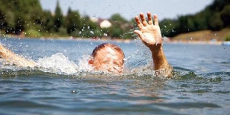 Выпили и пошли купаться: в Приднестровье утонули двое мужчин, тело одного из них все еще ищут