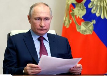Bloomberg анонсировал первый в 2023 году зарубежный визит президента России, Владимира Путина