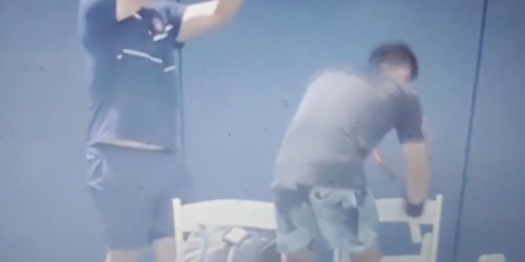 Clipe de panică la ATP Washington: Un jucător s-a prăbușit peste scaunul său, chiar în timpul meciului