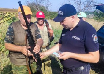 Regulile care trebuie să le respecte vânătorii pentru prevenirea incidentelor şi evitarea amenzilor