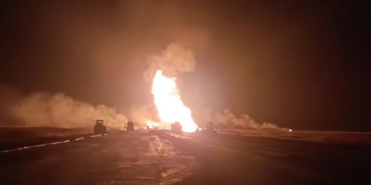 Patru persoane găsite carbonizate pe șantierul Autostrăzii Moldovei, după o explozie la o magistrală de gaz din Vrancea