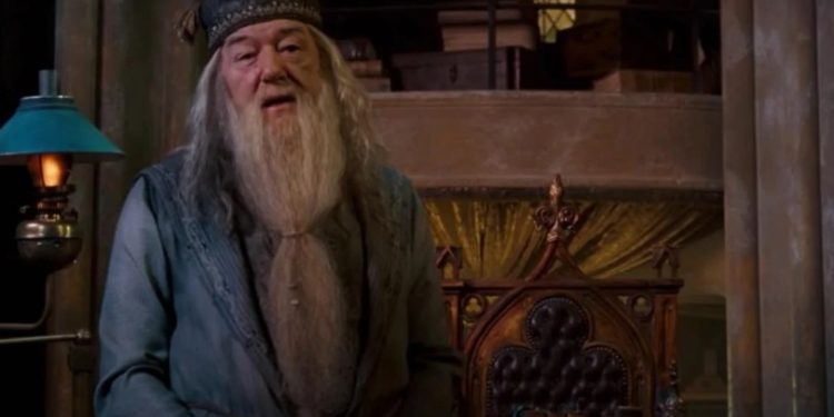 Умер сыгравший Дамблдора в «Гарри Поттере» актер Майкл Гэмбон