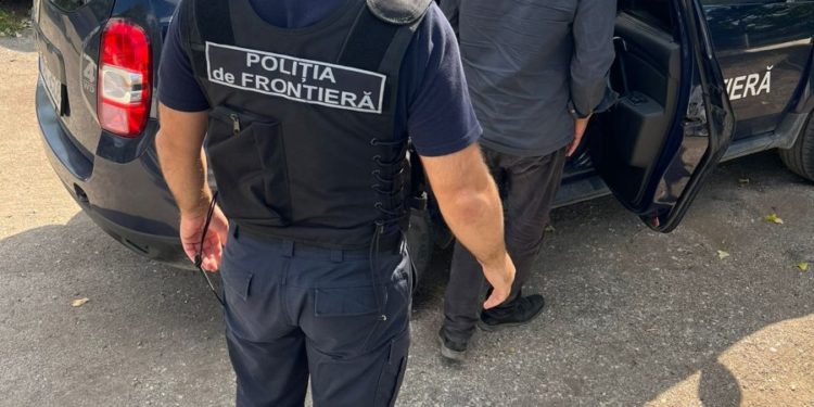 Организовал ОПГ: житель Бричанского района за деньги помогал украинцам пересекать госграницу