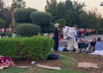 Сотни жителей Марракеша были вынуждены ночевать на улице после землетрясения