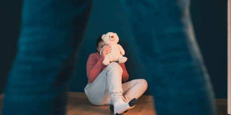 В Молдове граждане смогут сообщать о насилии над детьми, используя платформу