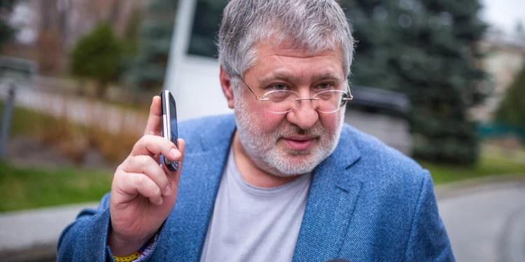 Бизнесмена Игоря Коломойского обвинили в «завладении» 250 миллионами долларов «Приватбанка»