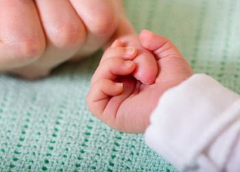 A văzut lumina zilei în ambulanță: O femeie din Fălești a născut în drum spre maternitate. Cum se simt mama și bebelușul