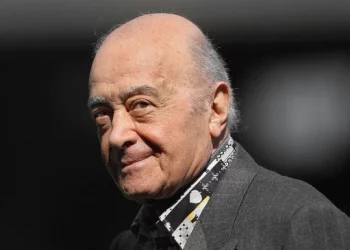 В Британии скончался бизнесмен Мохаммед Аль-Файед, чей сын погиб в автокатастрофе с принцессой Дианой