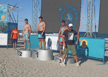 Ne mândrim cu ei! Sportivii moldoveni au cucerit 11 medalii la Campionatele Mondiale de lupte pe plajă