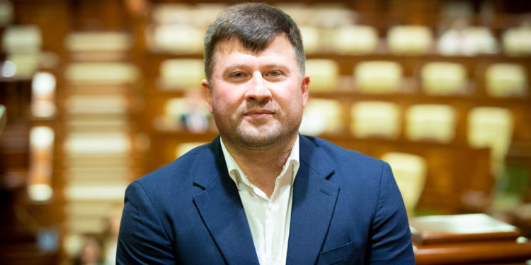 Scandalul cu Iulian Muntean: Membrul CSM și-a depus cererea de demisie, în timp ce PA anunță că doi angajați ai CNA vor fi cercetați penal pe acest caz | VIDEO