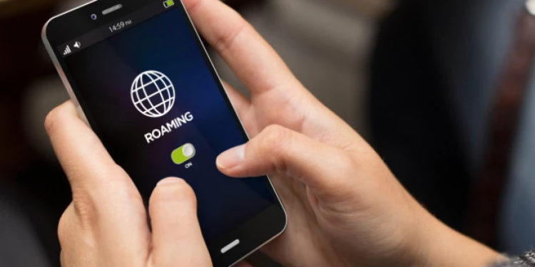 Moldovenii din țară și de peste hotare vor avea tarife mai joase de roaming. Tarifele ar urma să fie micșorate începând cu 1 ianuarie | VIDEO