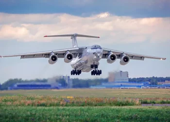 В аэропорту Мали разбился военно-транспортный самолет Ил-76