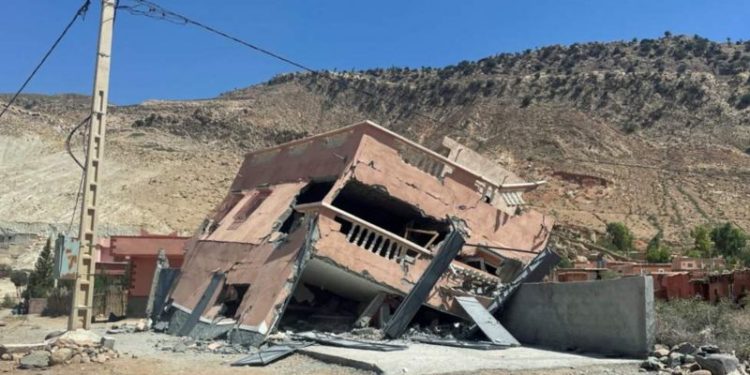 Сильнейшее за 60 лет землетрясение в Марокко: Более 2100 человек погибло, поиски выживших продолжаются | VIDEO