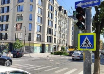 Pană de curent în centrul capitalei: Mai multe blocuri au rămas fără curent, iar unele semafoare nu funcționează