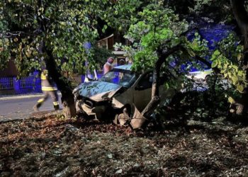 Становится традицией? Еще один пьяный полицейский спровоцировал ДТП во Флорештах | FOTO