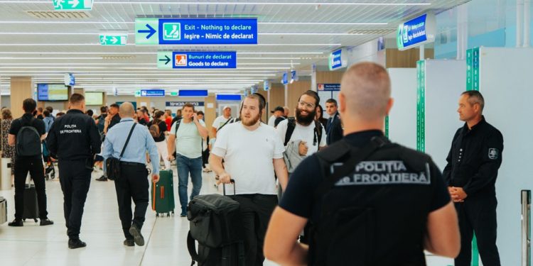 Evreii hasidici se întorc din Ucraina și vor tranzita iarăși teritoriul Republicii Moldova. Precizările Ministerului de Interne | VIDEO