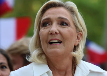 Прокуратура Парижа обвинила Марин Ле Пен в нецелевом расходовании средств Евросоюза