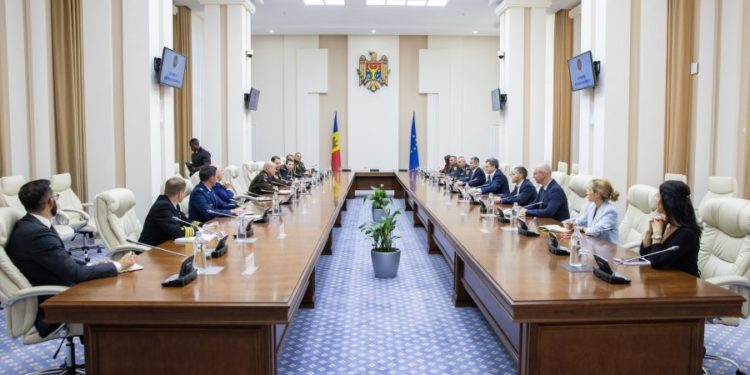 Верховное командование силами НАТО в Европе прибыло с визитом в Кишинев