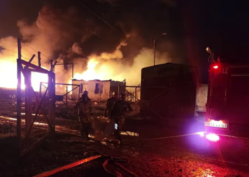 В Карабахе заявляют о гибели 20 человек в результате взрыва на топливном складе