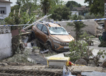 Imaginile dezastrului din Spania unde sunt inundații mai puternice ca niciodată. Trei morți, apele au prăbușit case și poduri