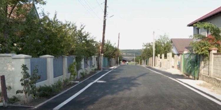 Proiectele de infrastructură sunt în toi la Orhei: În sectorul Nordic al municipiului au fost date în exploatare tocmai trei artere renovate. Ce spun localnicii | VIDEO