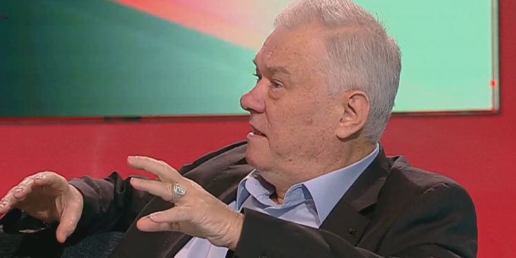 „Posturi TV închise, partide percheziționate și numiri în funcții a persoanelor în conflict cu legea”. Stanislav Pavlovschi acuză guvernarea de satisfacerea propriilor interese