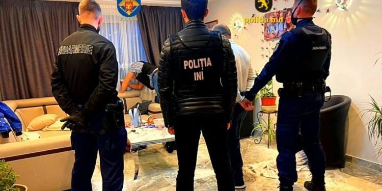 Investigațiile continuă în dosarul omorului cetățeanului moldovean, îngropat în Amiens-Franța: cinci reținuți conectați la „Chitaeț” și un alt bănuit audiat