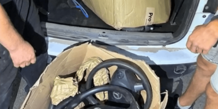 Un moldovean „a uitat” să declare marfa pe care o transporta. Ce s-a întâmplat la vamă