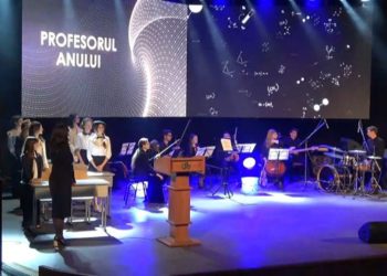 Au fost desemnați câștigătorii concursului republican „Pedagogul anului”. Cine sunt aceștia