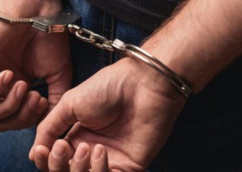 В Унгенах подросток собрал у сверстников документы и набрал на них кредитов