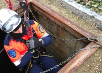 В Кишиневе мужчина провалился в шахту лифта