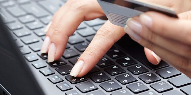 Poșta Moldovei предупредила о мошенничестве. «Мы не запрашиваем данные по SMS»